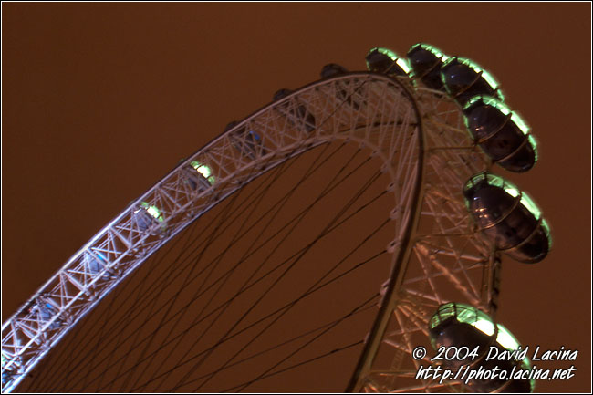 U.F.O.? - London In The Night, England