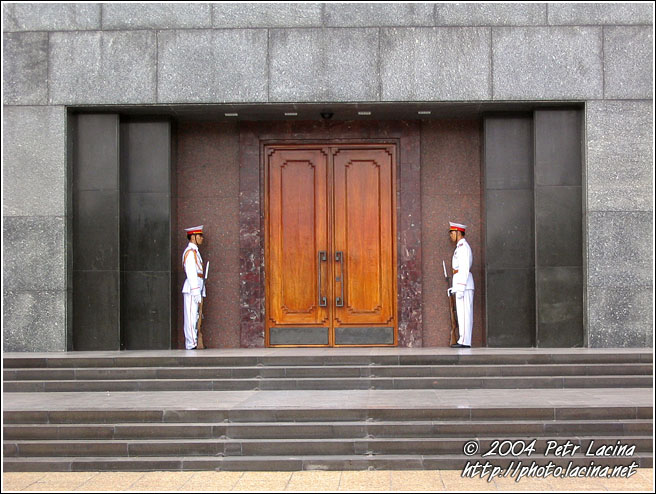 Symetry - Vietnam In Color, Vietnam