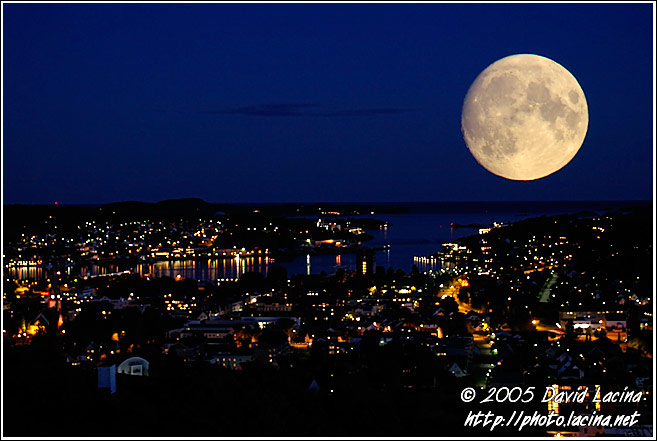 Moon Over Sandefjord Harbour - Best of 2005, Norway