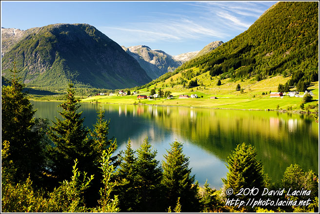 Scenere Near Sogndal - Land Of Fjords, Norway