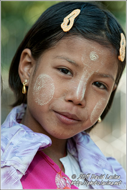 Young Girl - Amarapura, Myanmar (Burma)