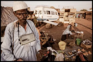 Man In Gare Routiere, Senegambia, Senegal