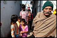 Street Life, Jaipur slum dwellers, India